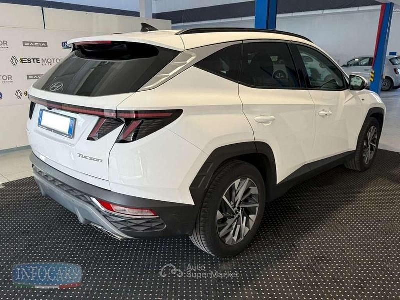 Usata Hyundai Tucson 136 CV (100 kW) 2023 Bianco pastello SUV