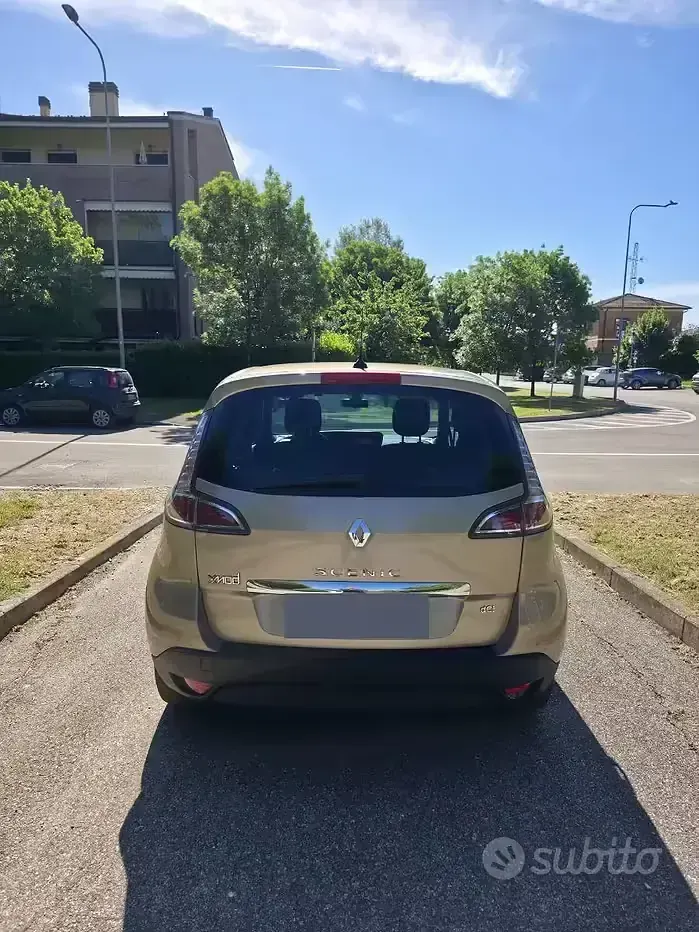 Usata Renault Scénic III XMOD 110 CV (80 kW) 2013 Monovolume
