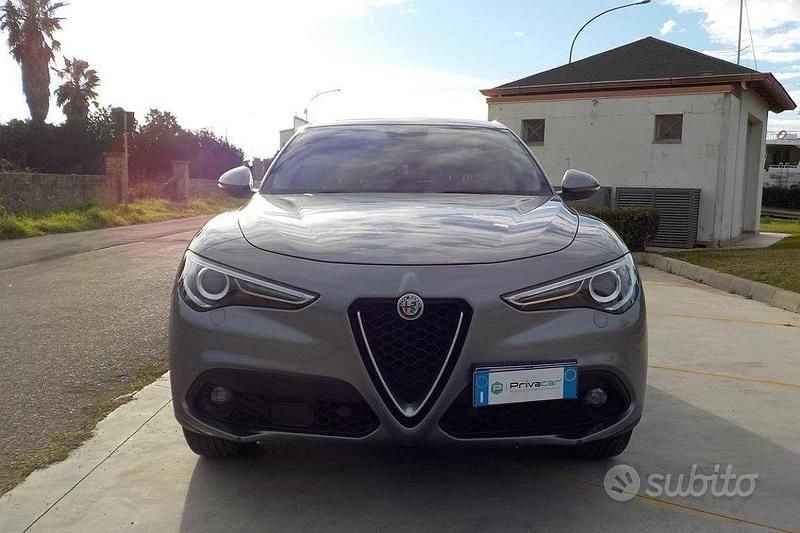 Usata Alfa Romeo Stelvio 210 CV (154 kW) 2018 Grigio SUV