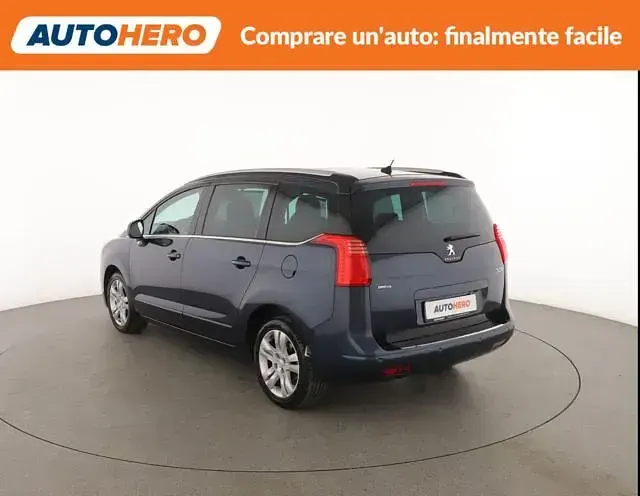 Usata Peugeot 5008 Allure 120 CV (88 kW) 2015 Blu Monovolume