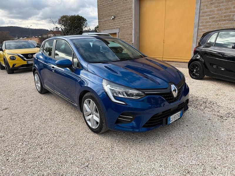 Usata Renault Clio V 86 CV (63 kW) 2020 Blu Berlina