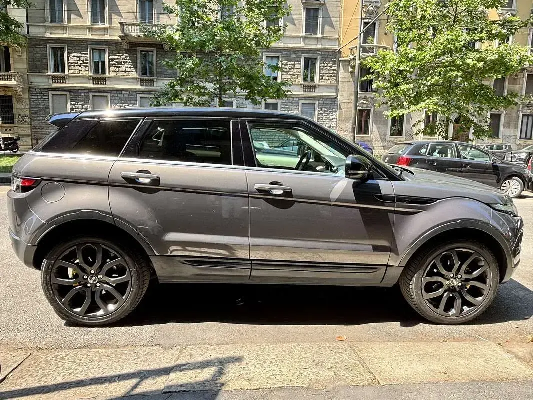 Usata Land Rover Range Rover evoque Prestige 190 CV (139 kW) 2012 SUV