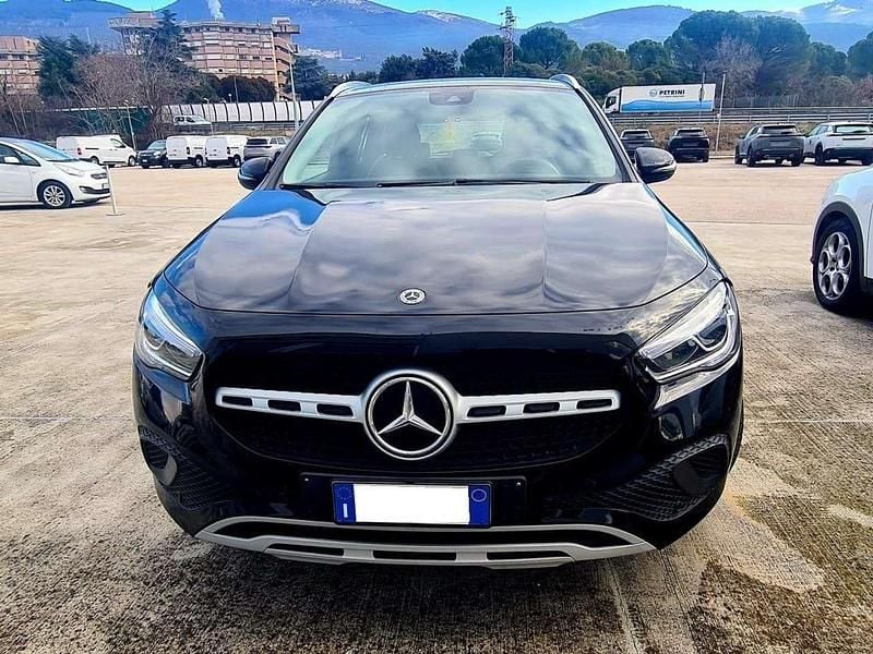 Usata Mercedes GLA180 116 CV (85 kW) 2021 Nero SUV