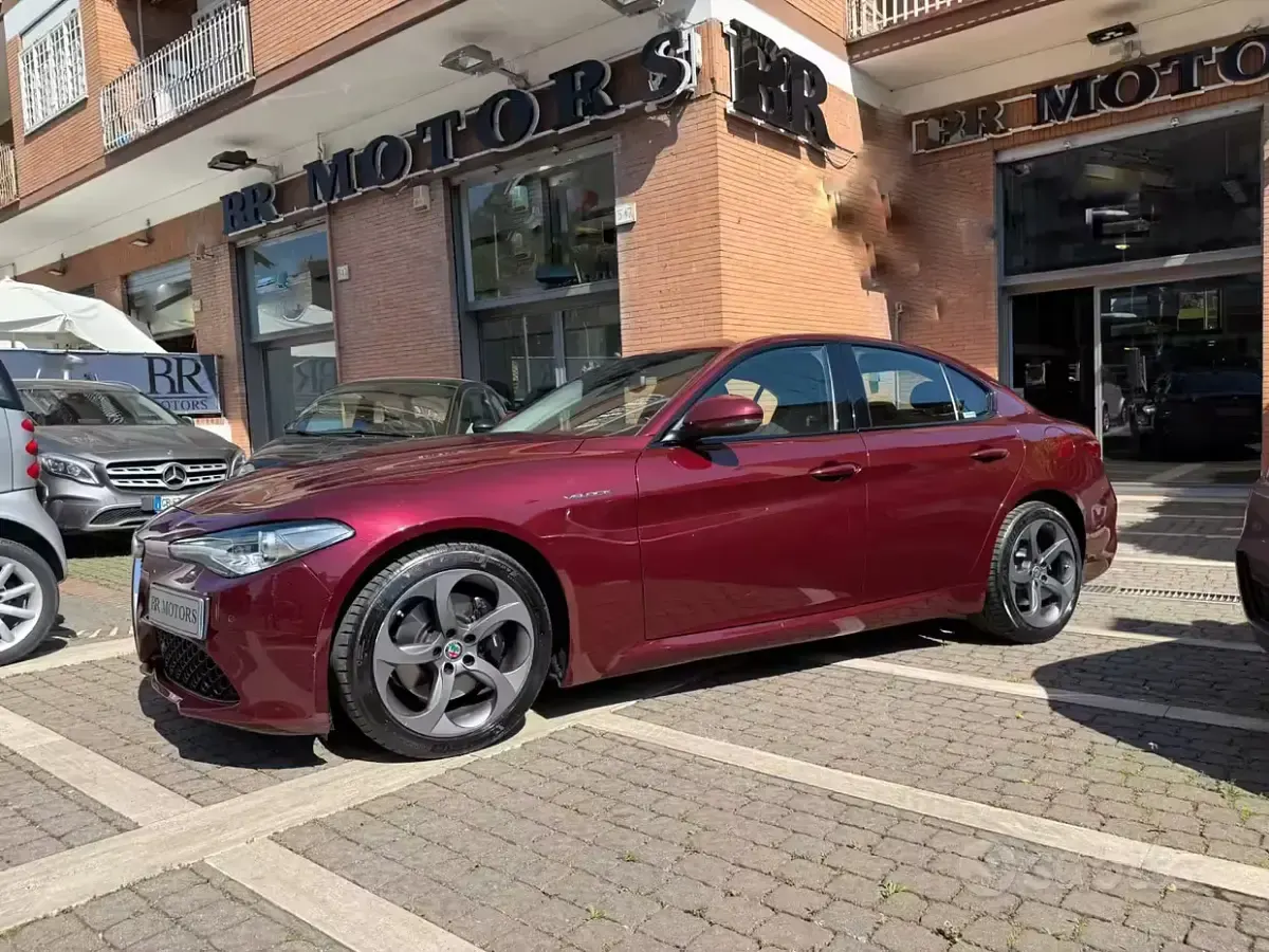 Usata Alfa Romeo Giulia Veloce 211 CV (155 kW) 2017 Rosso Berlina