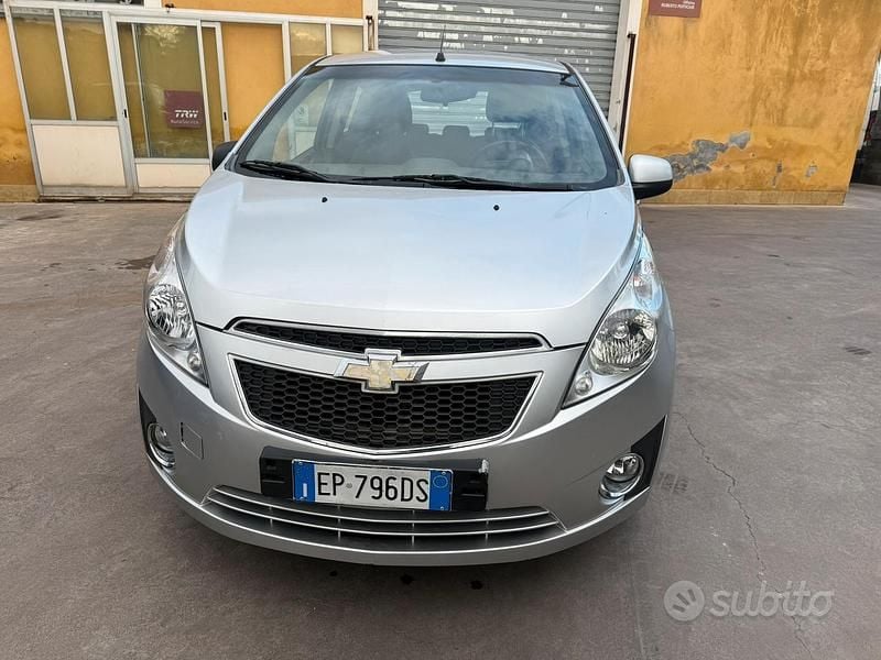 Usata Chevrolet Spark LS 68 CV (50 kW) 2012 Grigio Utilitaria