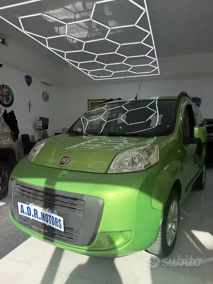 Begagnad Fiat Qubo Active 70 HK (51 kW) 2015 Grön Minibuss