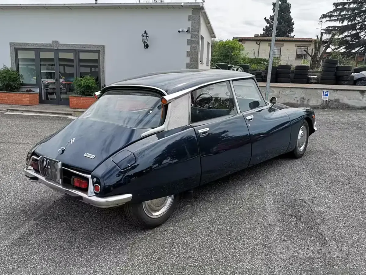 Usata Citroën DS 99 CV (72 kW) 1970 Blu