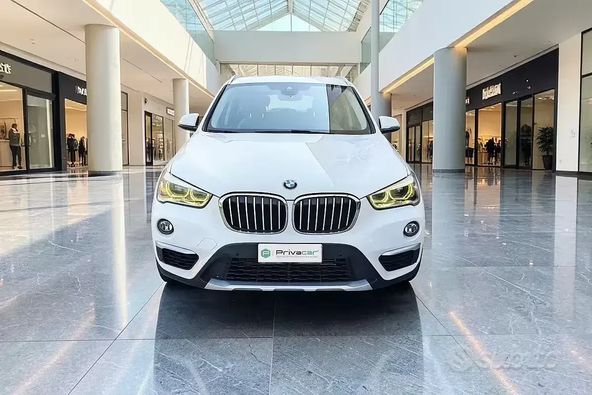 Usata BMW X1 Advantage 150 CV (110 kW) 2019 Nero SUV