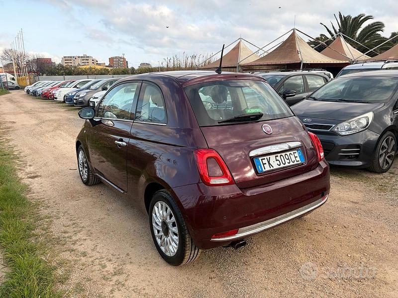 Usata Fiat 500 Dolcevita 69 CV (50 kW) 2017 Viola Berlina
