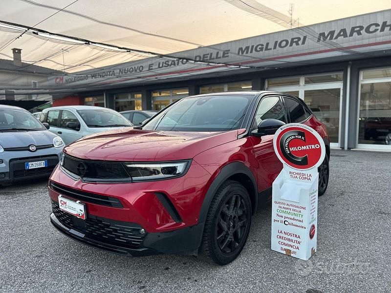 Usata Opel Mokka GS Line 101 CV (74 kW) 2022 Rosso SUV