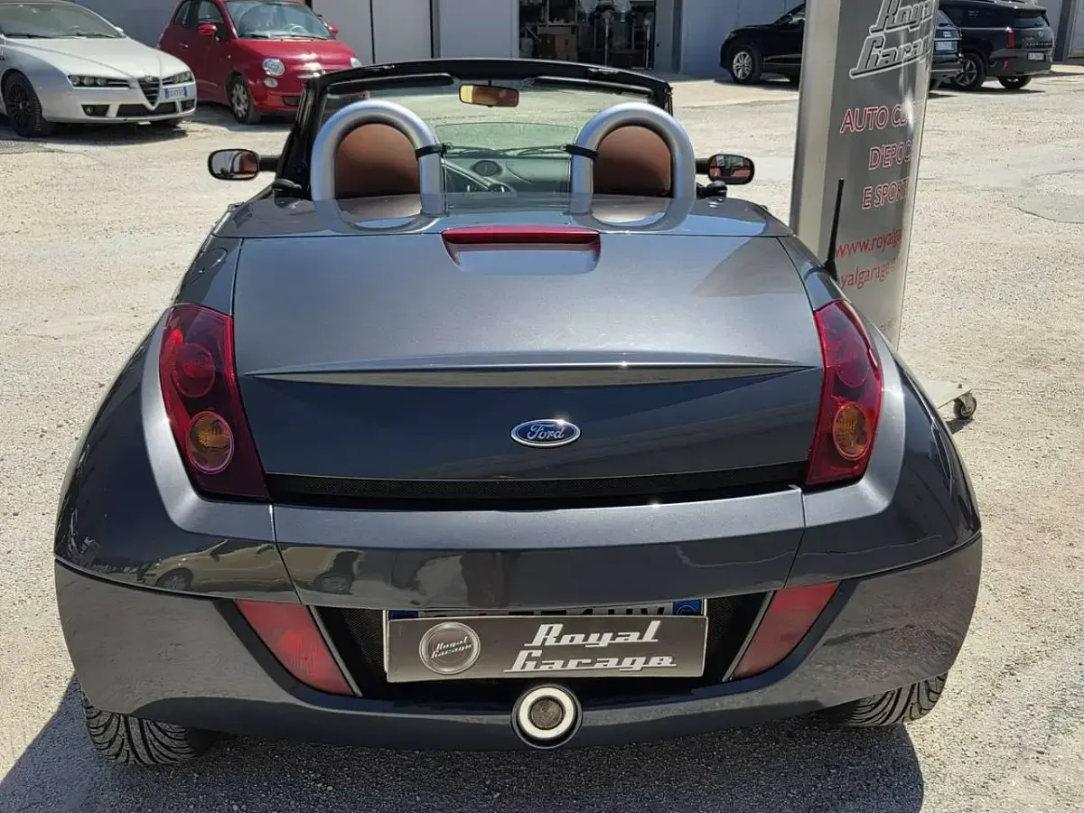 Usata Ford StreetKa 95 CV (69 kW) 2003 Grigio / magnum grey Cabrio