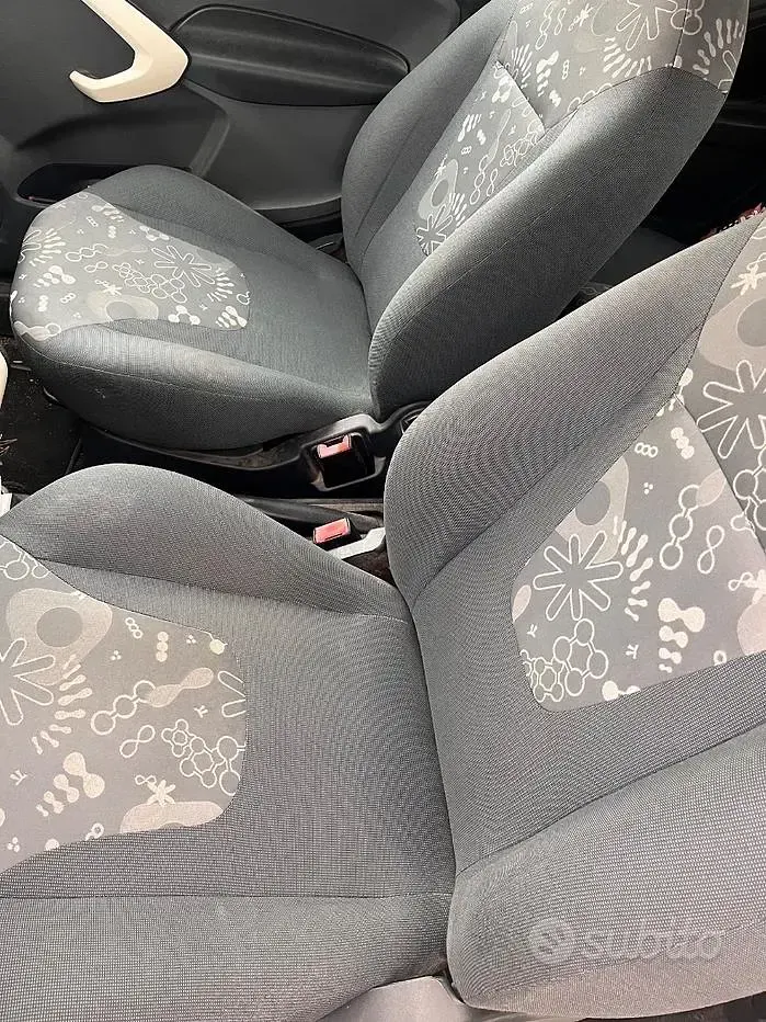 Usata Ford Ka 69 CV (50 kW) 2016 Bianco Berlina