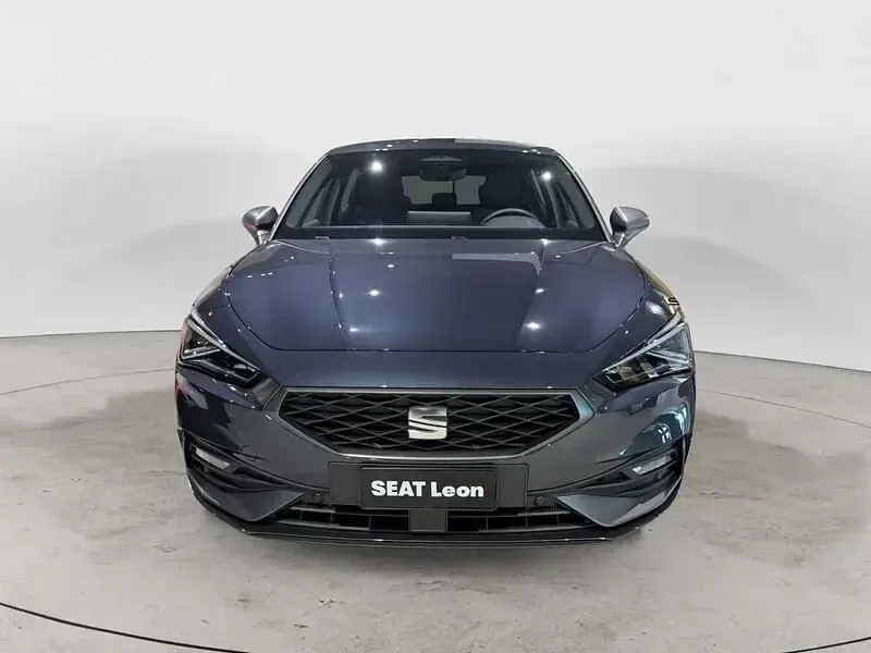 Nuova Seat Leon FR 150 CV (110 kW) 2025 Magnetic tech Utilitaria