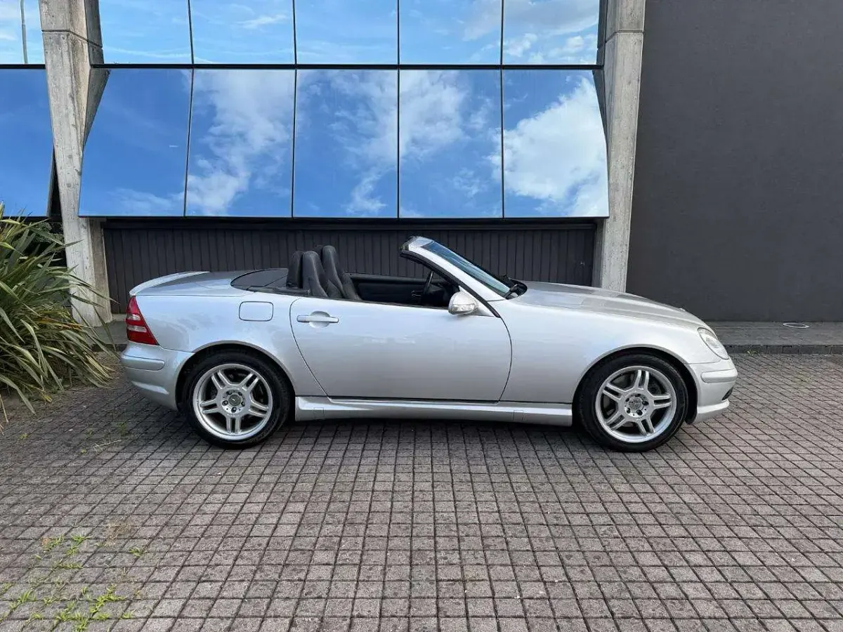 Usata Mercedes SLK32 AMG AMG 355 CV (261 kW) 2001 Argento Cabrio