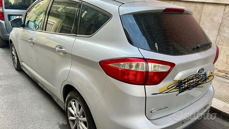 Usata Ford C-MAX 115 CV (84 kW) 2012 Grigio Monovolume