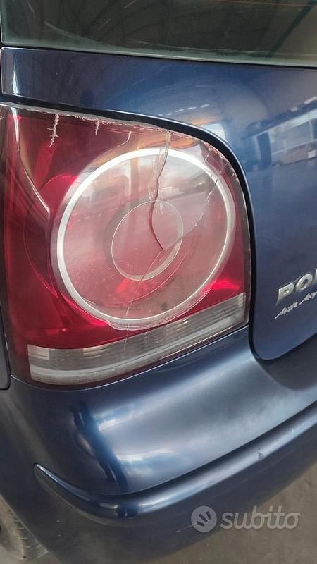 Usata VW Polo 75 CV (55 kW) 2005 Blu Utilitaria