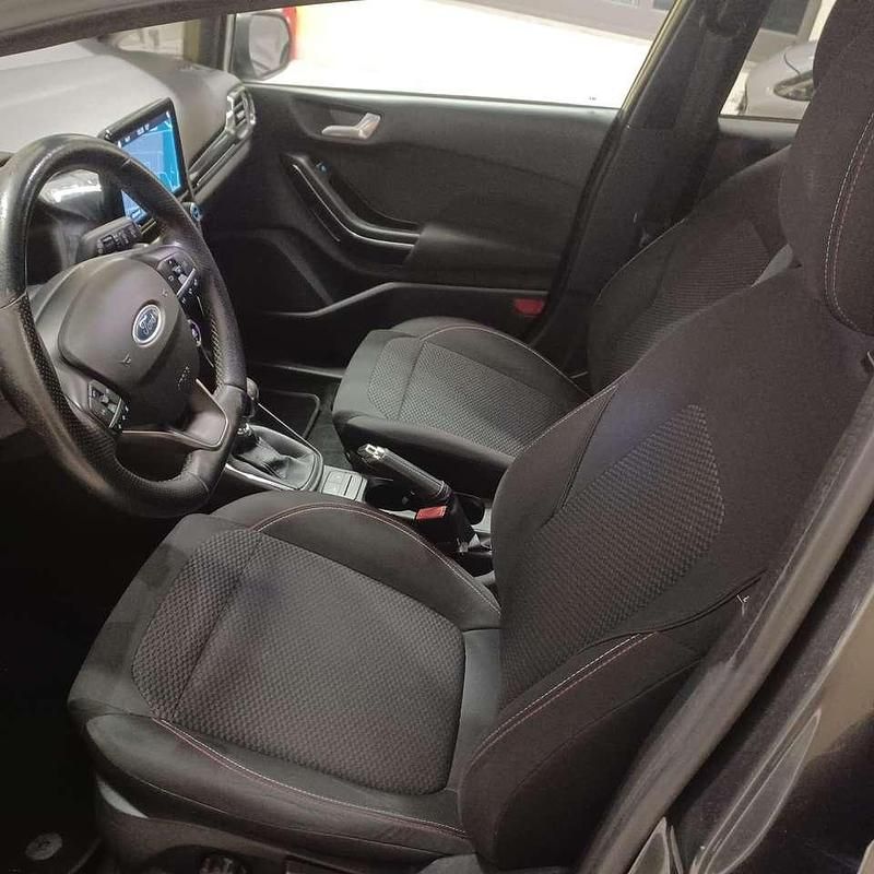 Usata Ford Fiesta ST-Line 86 CV (63 kW) 2018 Grigio Utilitaria