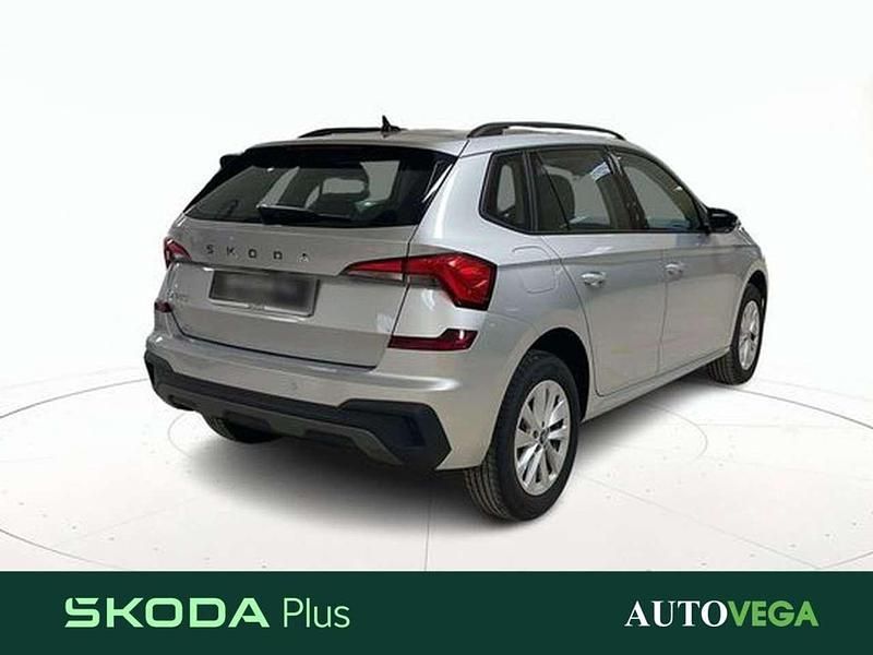 Usata Skoda Kamiq Selection 95 CV (69 kW) 2025 Grigio / pastello SUV