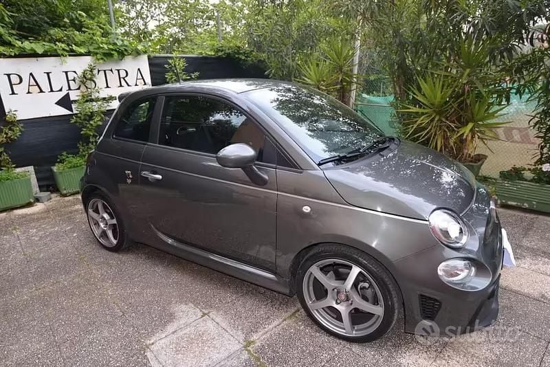 Usata Abarth 595 145 CV (106 kW) 2018 Grigio Berlina