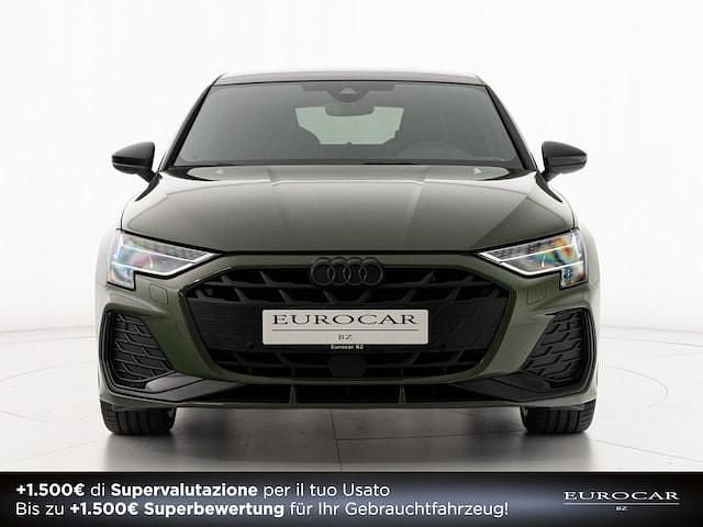 Usata Audi A3 S-Line 150 CV (110 kW) 2025 Verde distretto metallizzato Berlina