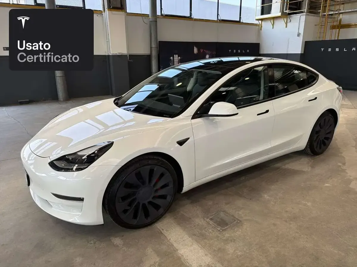 Usata Tesla Model 3 Performance 377 kW (513 CV) 2021 Pearl white multicoat Berlina