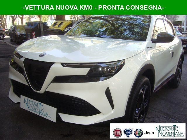 Nuova Alfa Romeo GT Junior Edizione Speciale 136 CV (100 kW) 2025 Bianco SUV