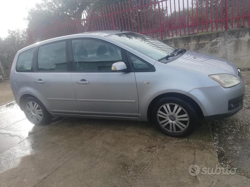 Usata Ford C-MAX Ghia 110 CV (80 kW) 2004 Grigio Monovolume