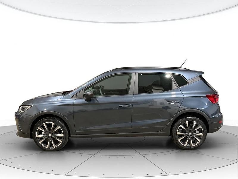 Nuevo Seat Arona Black Edition 95 CV (69 kW) 2026 Gris SUV