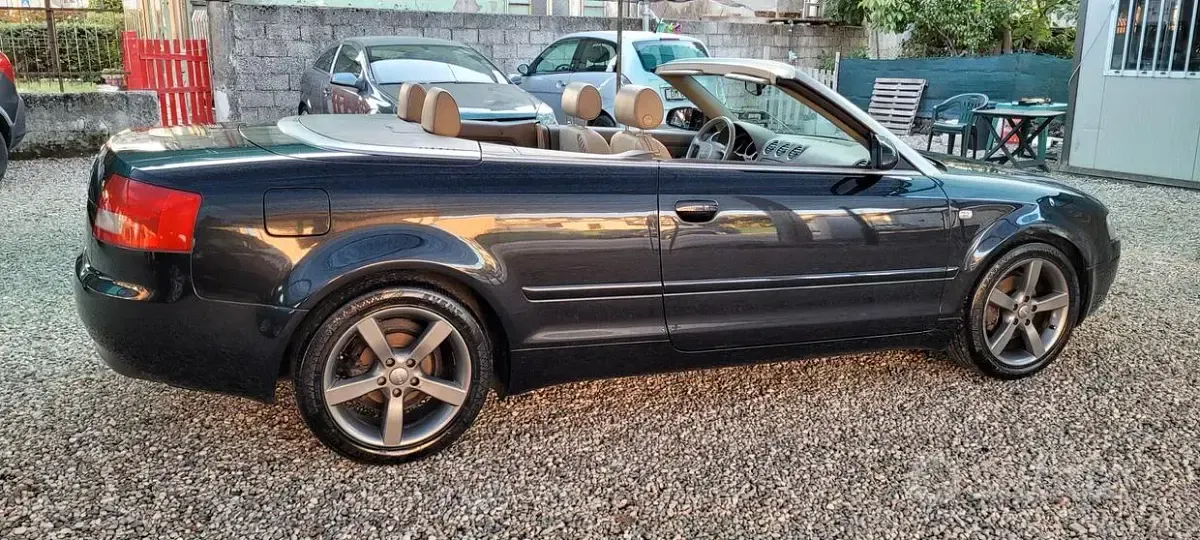Usata Audi A4 Cabriolet 131 CV (96 kW) 2005 Nero Cabrio