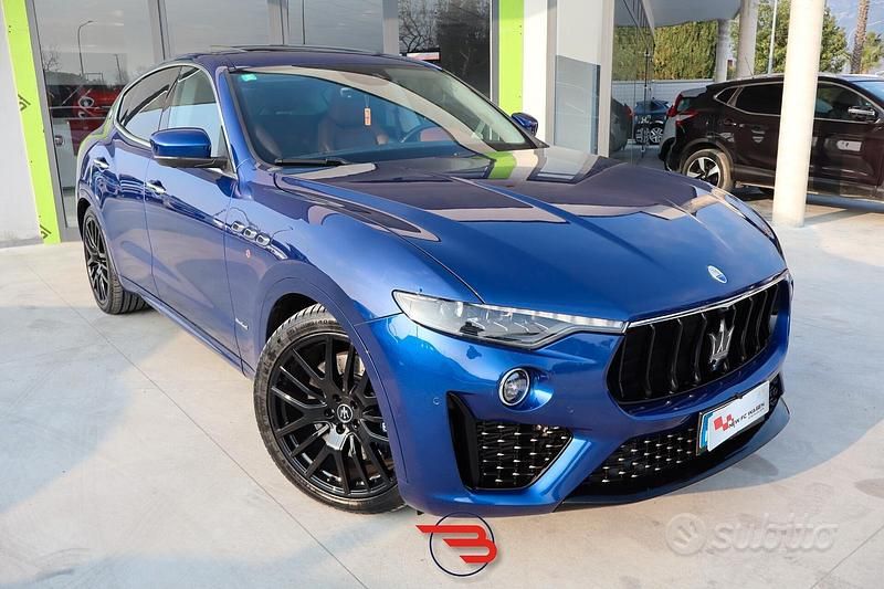 Usata Maserati Levante 250 CV (183 kW) 2019 Blu SUV