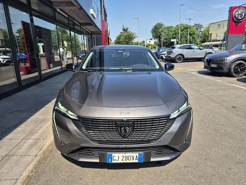 Usata Peugeot 308 Allure 131 CV (96 kW) 2022 Grigio scuro Station wagon