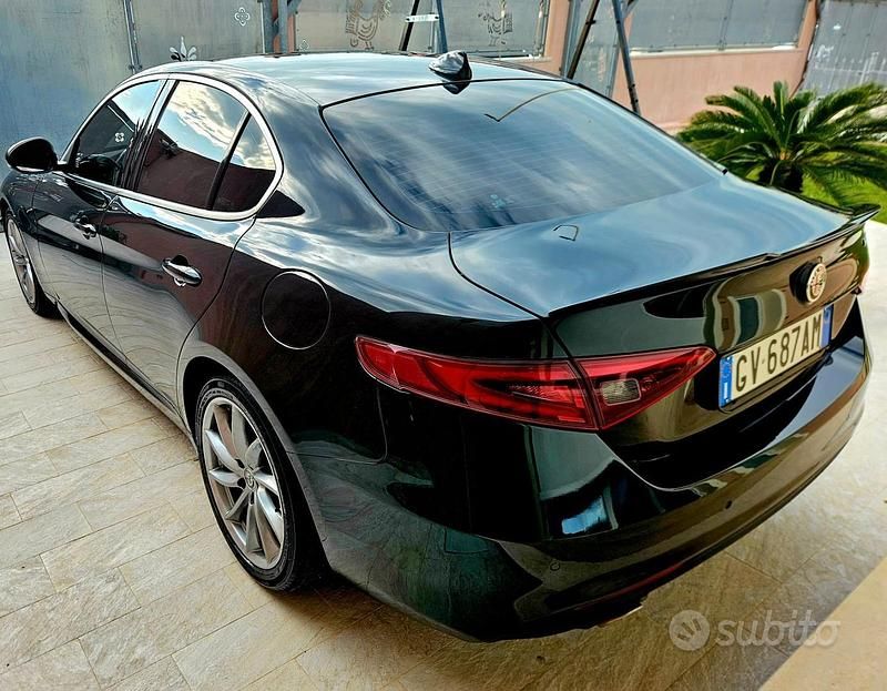 Occasion Alfa Romeo Giulia 150 ch (110 kW) 2019 Noir Berline