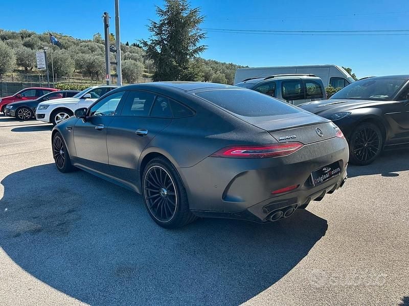 Begagnad Mercedes AMG GT 43 AMG 367 HK (269 kW) 2021 Svart Sportkupé