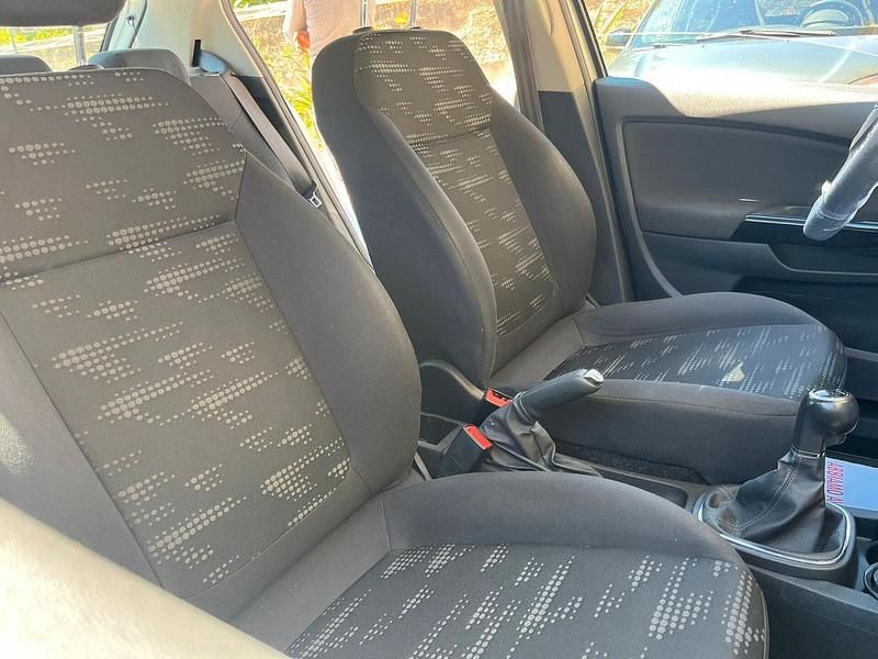 Usata Opel Corsa 95 CV (69 kW) 2015 Argento Utilitaria