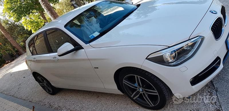 Usata BMW 116 Sport Line 116 CV (85 kW) 2012 Bianco Utilitaria