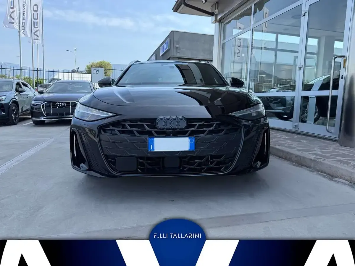 Nuova Audi A6 S-Line 204 CV (150 kW) 2026 Nero mito metallizzato Station wagon