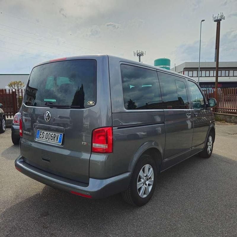 Usata VW T5 140 CV (102 kW) 2013 Grigio Furgone