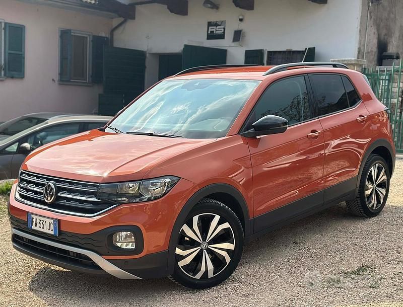Usata VW T-Cross Style 95 CV (69 kW) 2019 Arancione SUV