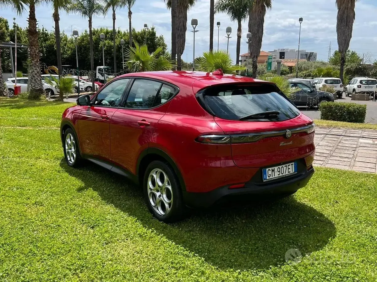 Usata Alfa Romeo Tonale Sprint 131 CV (96 kW) 2023 Rosso SUV