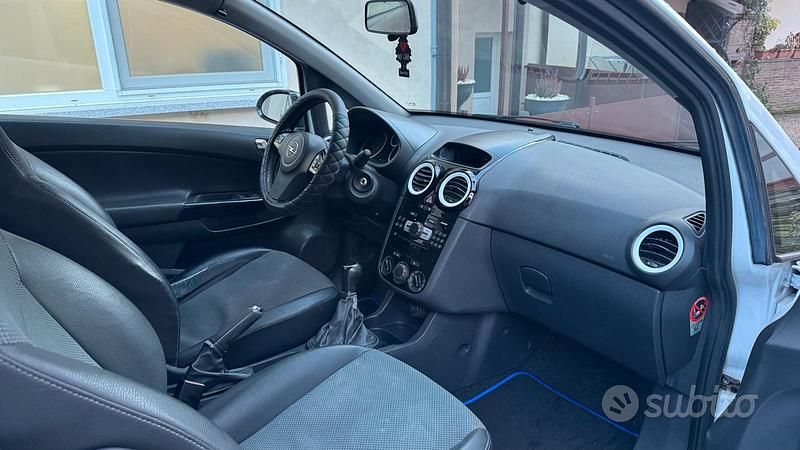 Usata Opel Corsa OPC 2009 Bianco Berlina