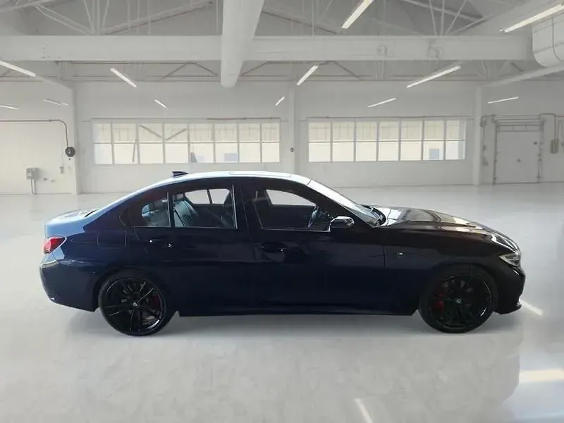 Usata BMW 330 M Sport 285 CV (209 kW) 2022 Blu Berlina