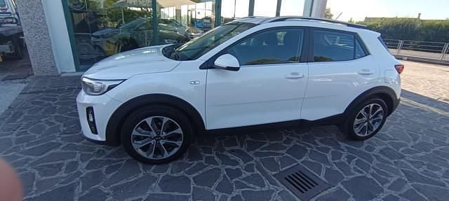 Usata Kia Stonic Style 2020 Bianco SUV