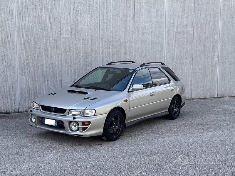 Usata 2000 Subaru Impreza Station wagon | 19.500 € (Buon prezzo) - Immagine 1/3
