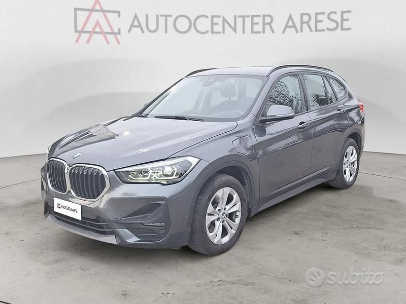 Grigio metallizzato Usata 2021 BMW X1 Advantage SUV | 21.900 € (Buon prezzo) - Immagine 1/3