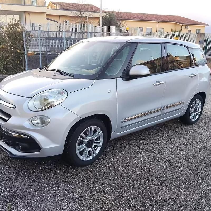 Usata Fiat 500L Lounge 120 CV (88 kW) 2018 Grigio Monovolume