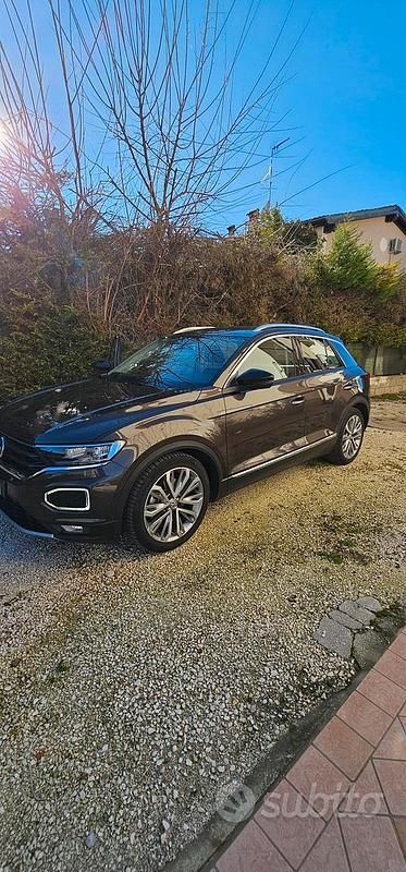 Usata VW T-Roc 2017 Marrone SUV