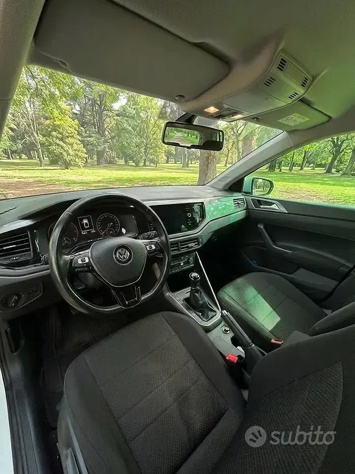 Usata VW Polo Comfortline 95 CV (69 kW) 2018 Bianco Utilitaria