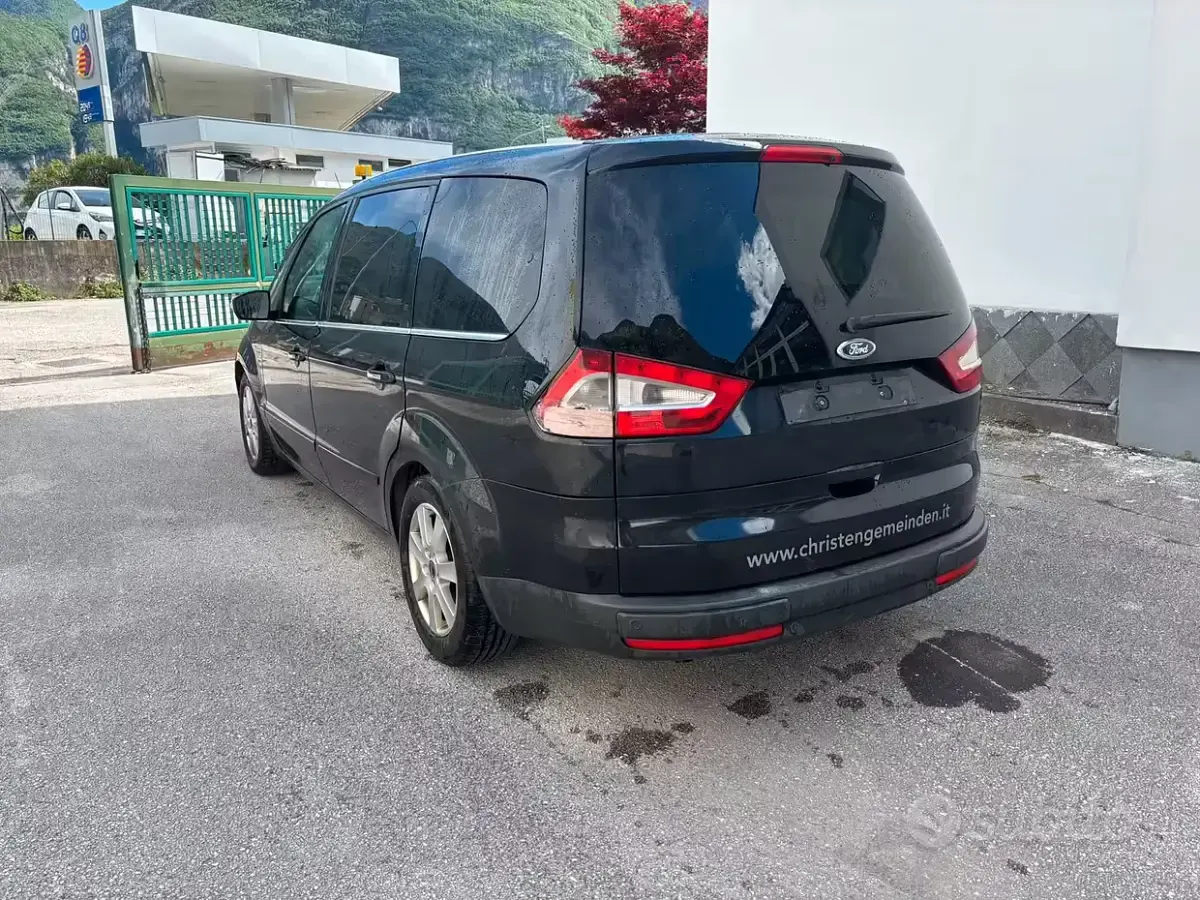 Begagnad Ford Galaxy 175 HK (128 kW) 2009 Svart Minibuss