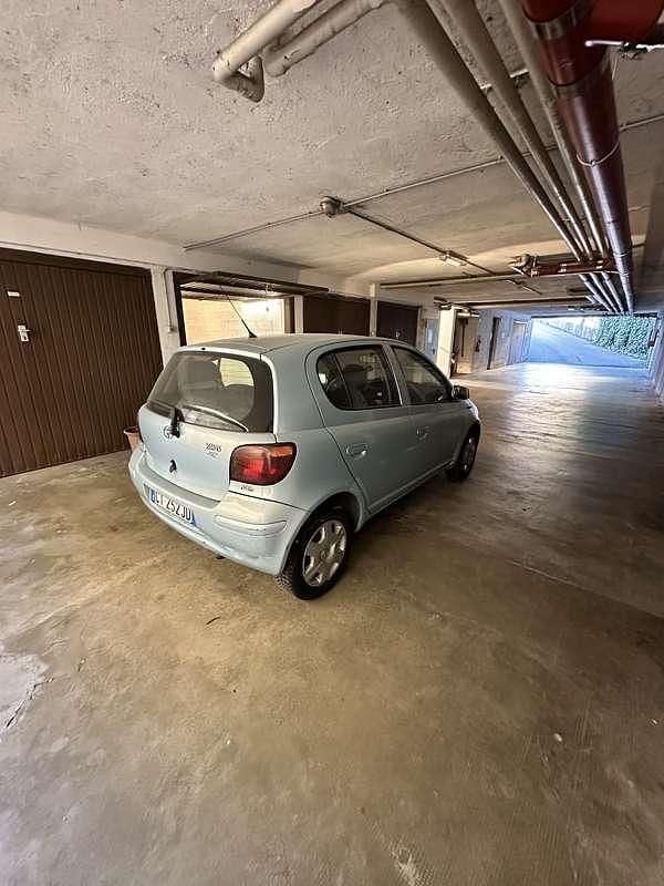 Usata Toyota Yaris Sol 75 CV (55 kW) 2004 Berlina