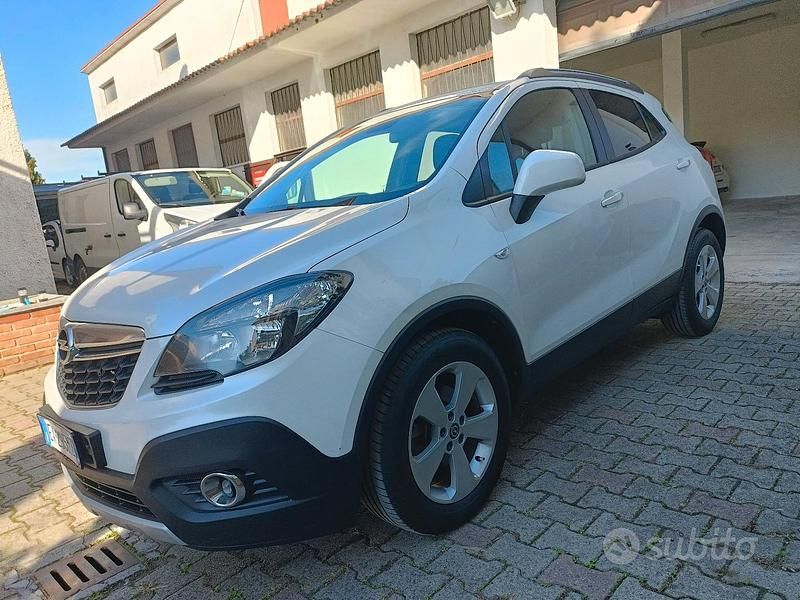 Usata Opel Mokka Cosmo 116 CV (85 kW) 2014 Bianco SUV